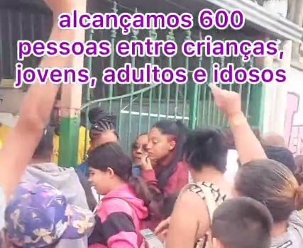 Entrega de cestas e atividades